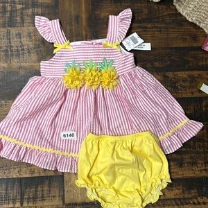 Googled 18 months nwt dress with matching panties